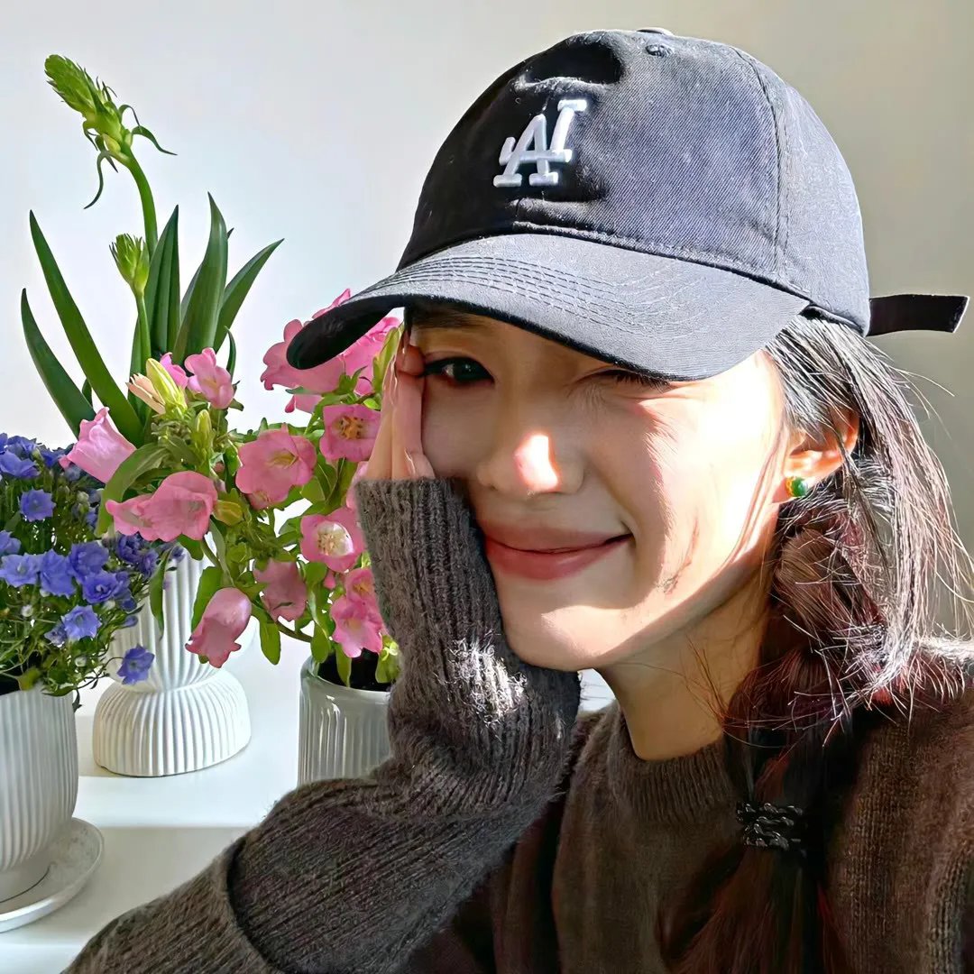 小斌 封面